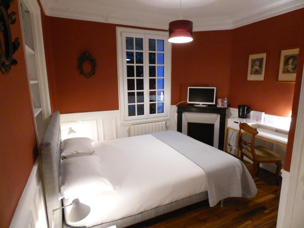 Bed & Breakfast La Clepsydre Fontenay-aux-Roses Cameră foto